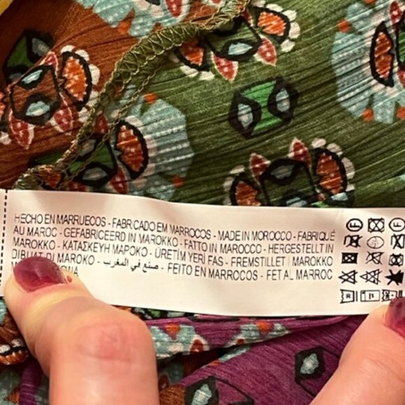 Zara NWT RARE Multicolor Printed Blouse With Bow Tie and Beaded Tassels Sz Small - Picture 15 of 16